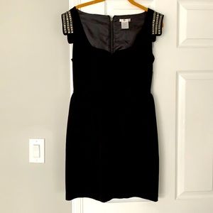 Date Night Done! EUC Black Sweetheart Dress